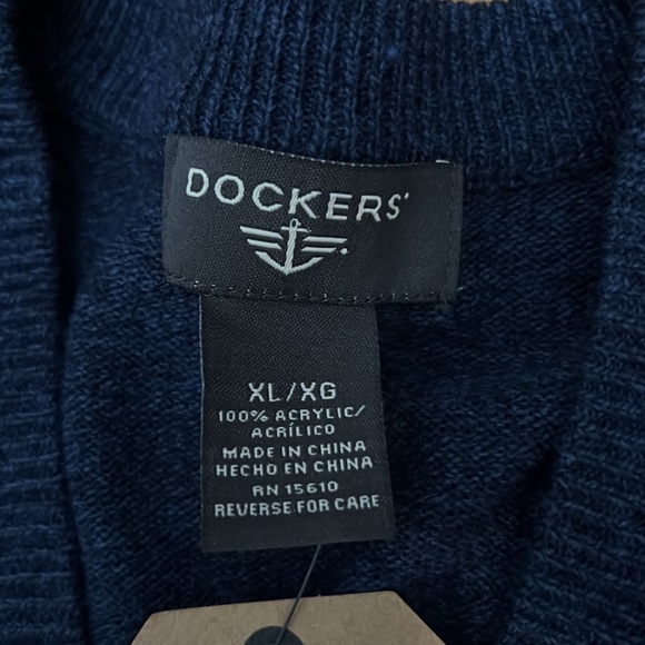 DOCKERS MENS Golf/leisure vest. Sz XL. Great gift!!( accessories not inc) - Picture 5 of 5